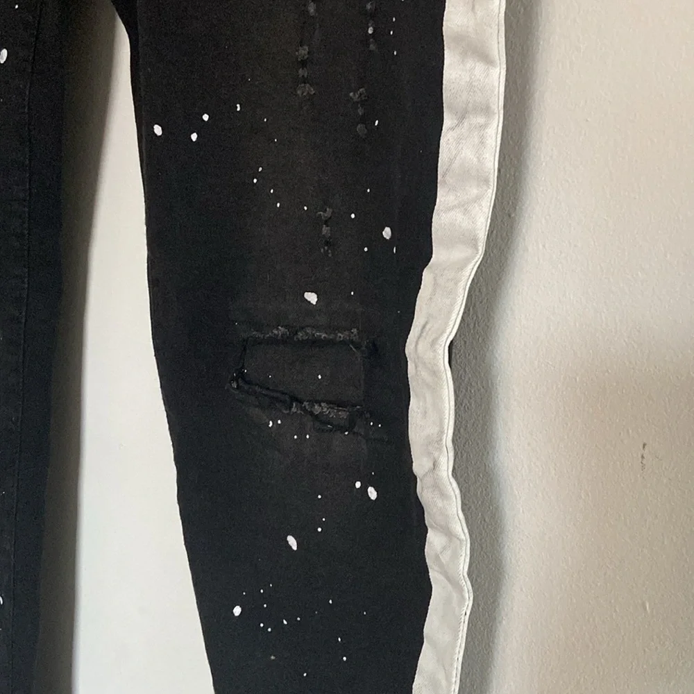 Waimea skinny fit decorative paint spattered distressed jeans
